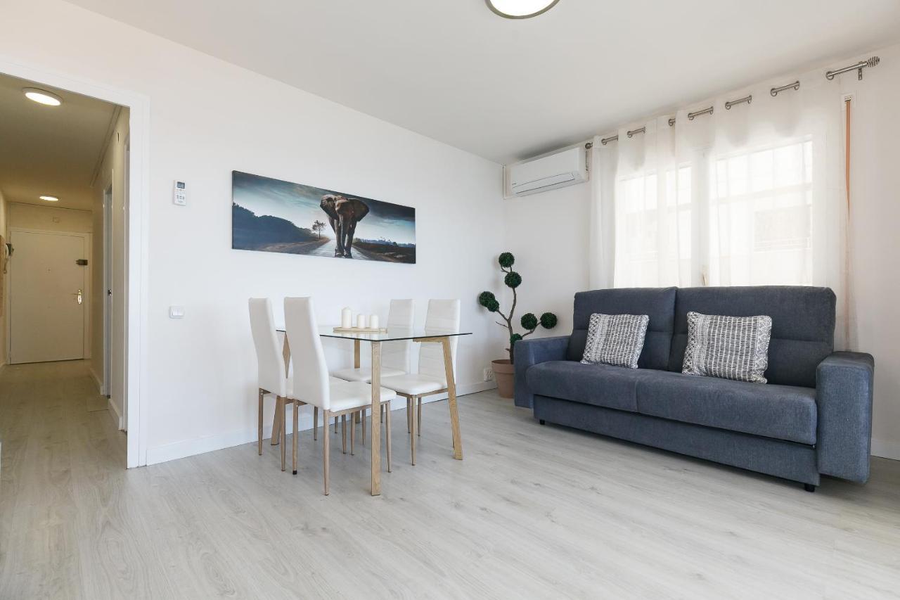 Uhc Nautilus Apartments Салоу Екстер'єр фото